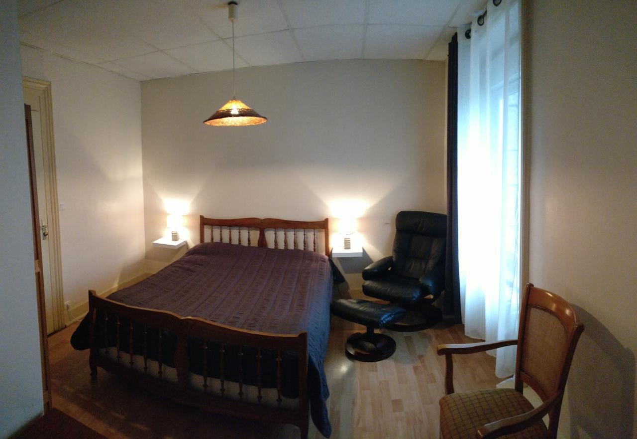 Tence Hotel Le Chatiague מראה חיצוני תמונה