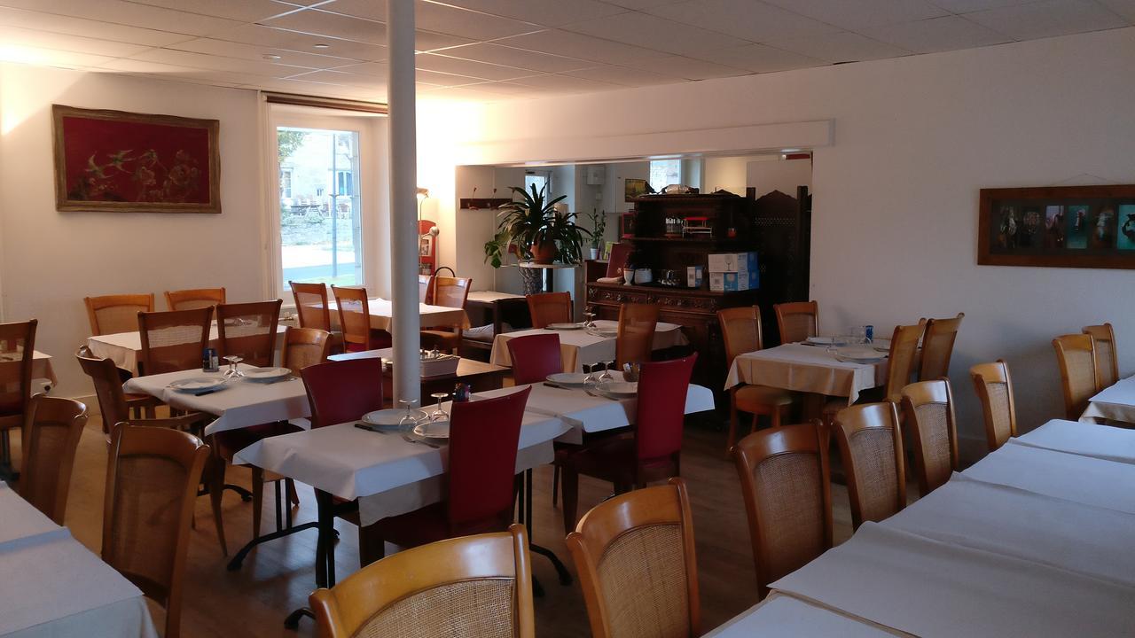 Tence Hotel Le Chatiague מראה חיצוני תמונה