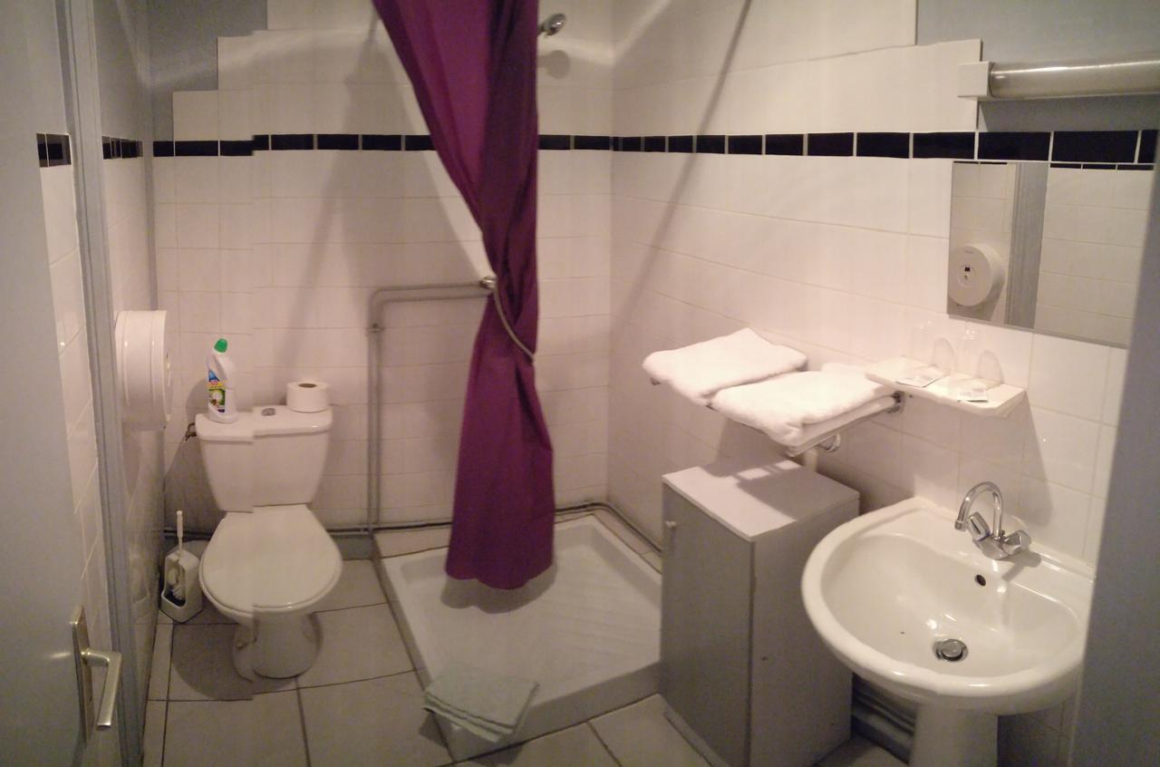 Tence Hotel Le Chatiague מראה חיצוני תמונה
